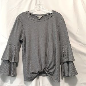 Bell Sky Women’s Black/White Top